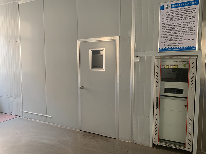 電線電纜煙密度試驗(yàn)機(jī)